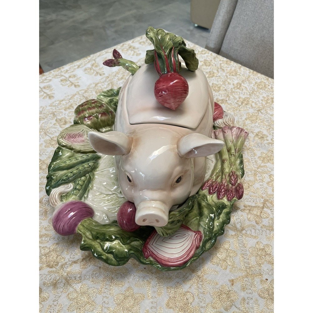 Fitz & Floyd French Market Pig Tureen Ladle and Under Plate / Wall Plate